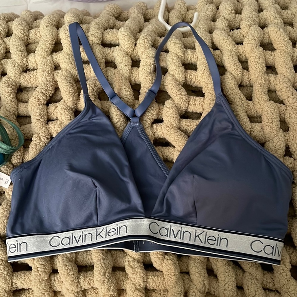Calvin Klein bra let